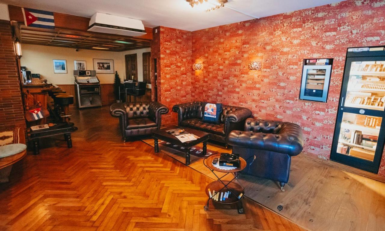 Dooscht Gaestehaus Reichshof Kröv Extérieur photo