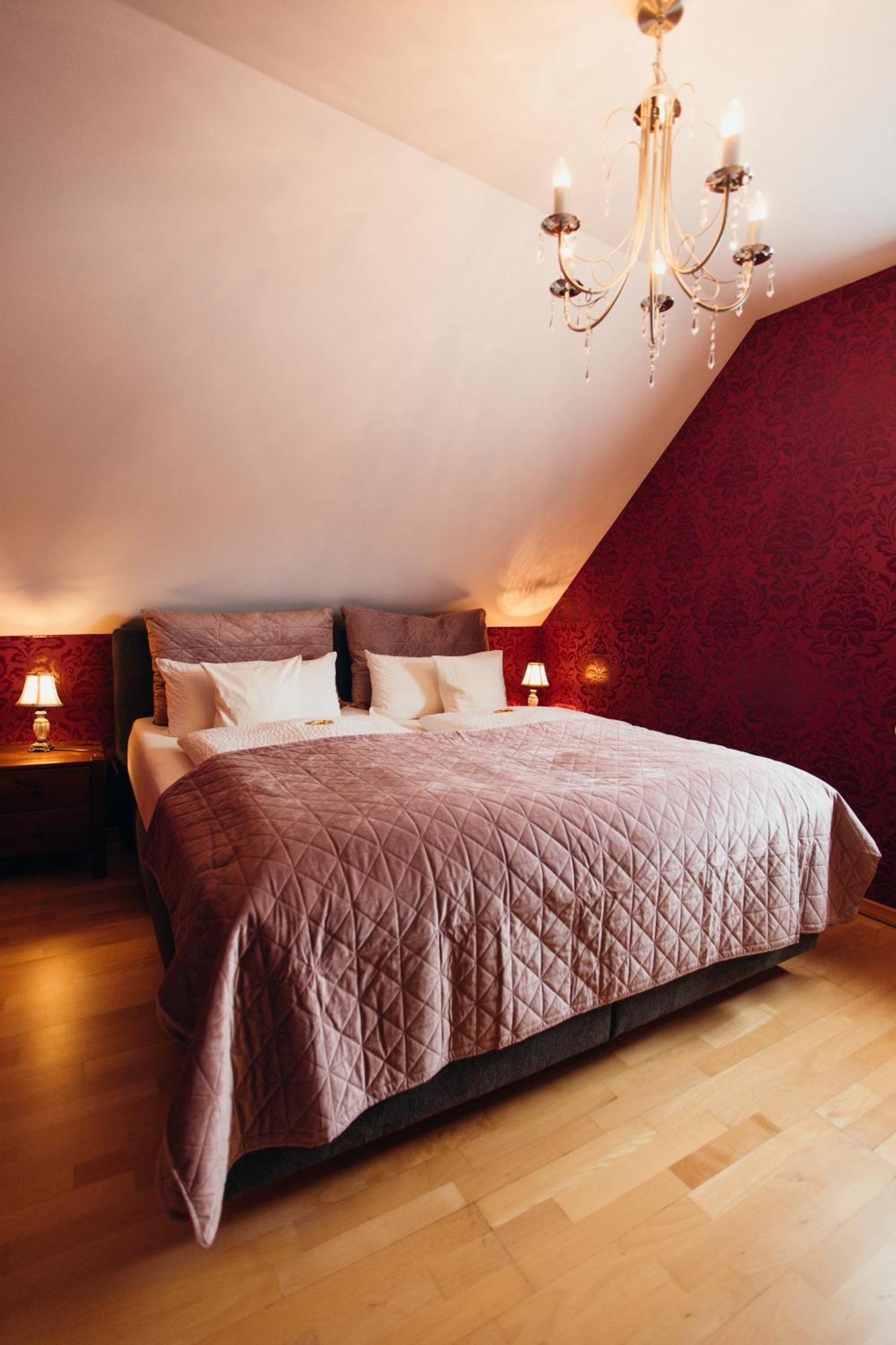 Dooscht Gaestehaus Reichshof Kröv Extérieur photo